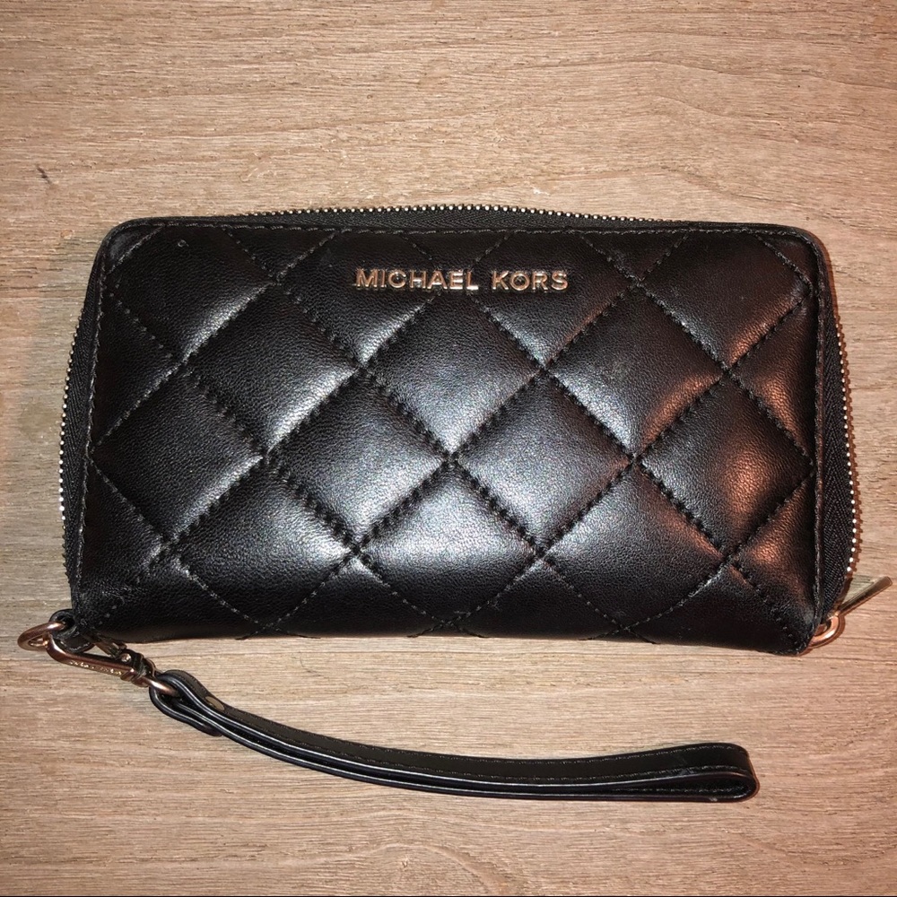 Large Michael Kors Pleated Wallet